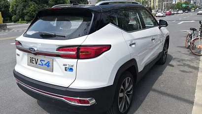 JAC iEVS4