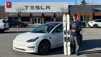 Tesla Powered Electric Skis