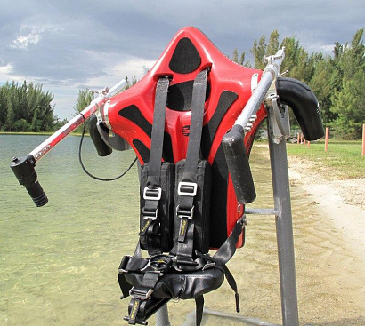 Летающий ранец FlyJet Shuttle (Flying Water Jet Pack)
